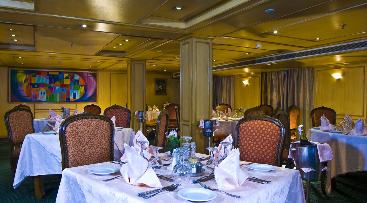 M/S La Traviata Nile Cruise - Luxor and Aswan Travel